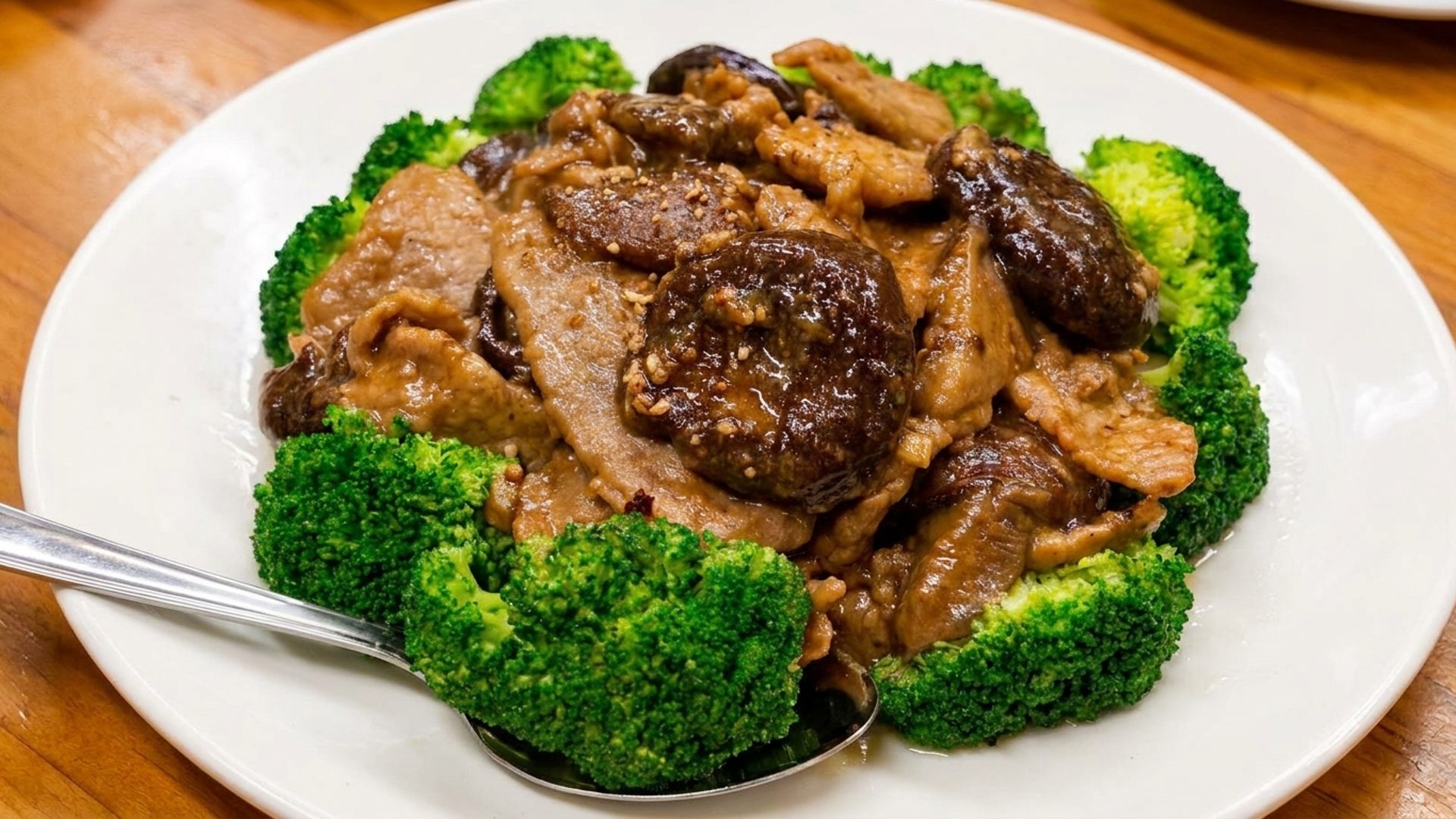 From Chinese kitchen to Vietnamese table